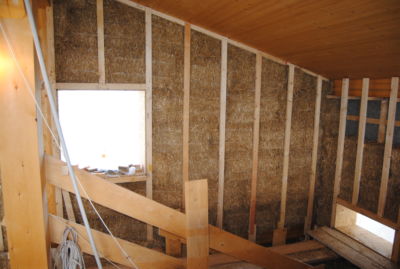 straw bale house construction