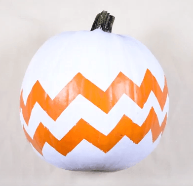 charlie brown painted pumpkin design