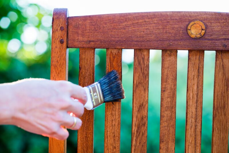 restoring wood furniture with finishing oil