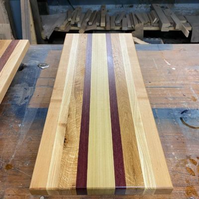 Pure tung oil for wood finishing